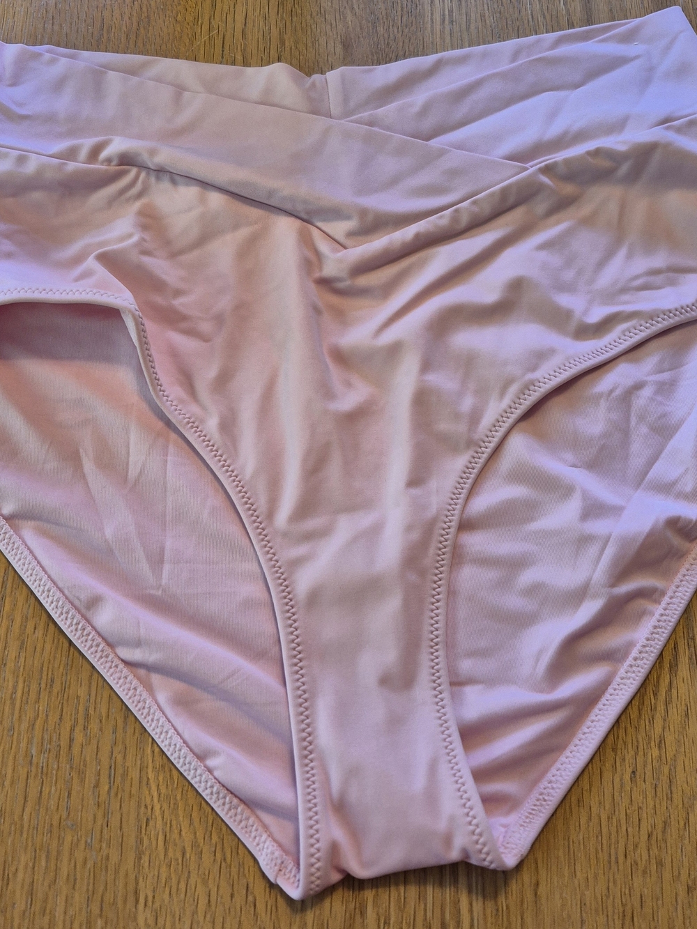 Arie Women's High-Waist Bikini Bottoms in Light Pink